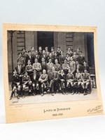 Photographie originale Classe de Troisième A 2 Lycée de Bordeaux Année Scolaire 1923 - 1924 : Professeur principal : M. Girault. Elèves : LeBreton, Recurt, Bannel, Faunade, Grollières, Neufink, Liurette, Dutrenit, Tanch