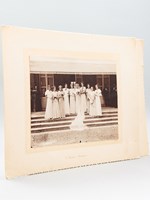 2 Photos de Mariage de Pierrette Pargade et Pierre Groulier, le 17 juillet 1937 au Haillan [ Gironde ] Mariée avec le marié et les garçons d'Honneur - Mariée avec les Demoiselles d'Honneur